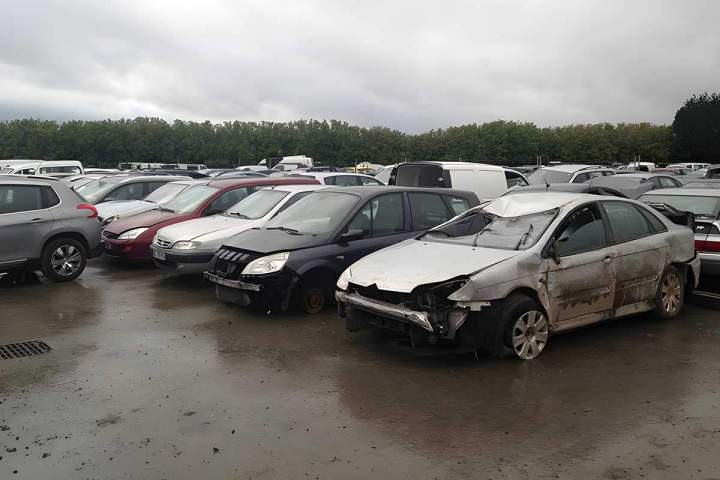 Récupération et destruction de véhicules hors d’usage.